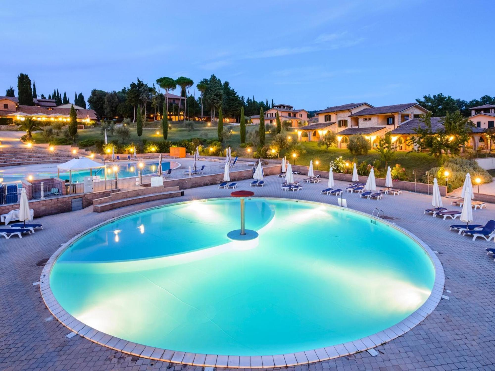 Apartment Im Pian Dei Mucini Resort In Der Toskana Масса-Мариттіма Екстер'єр фото